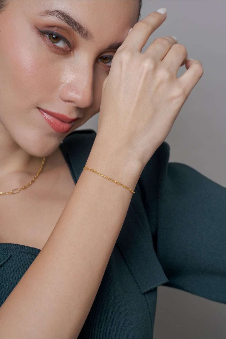 Minimal Link Chain Bracelet