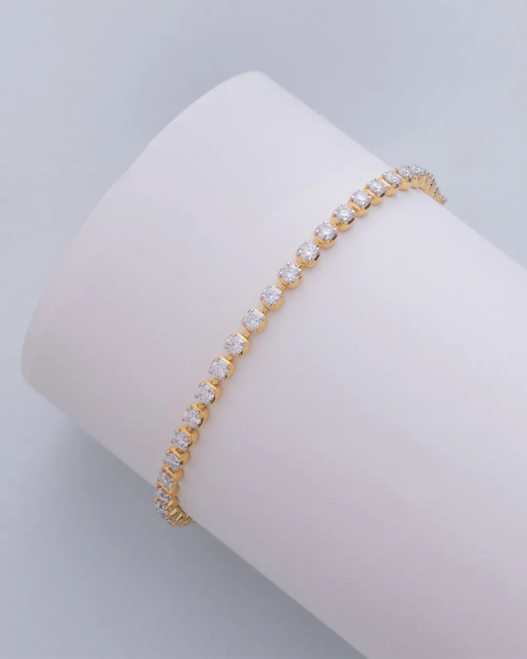 Delicate Gold Bracelet