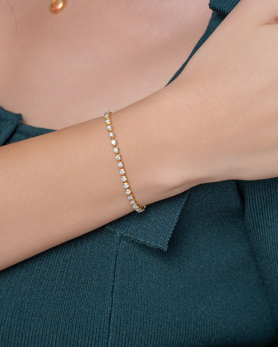 Delicate Gold Bracelet
