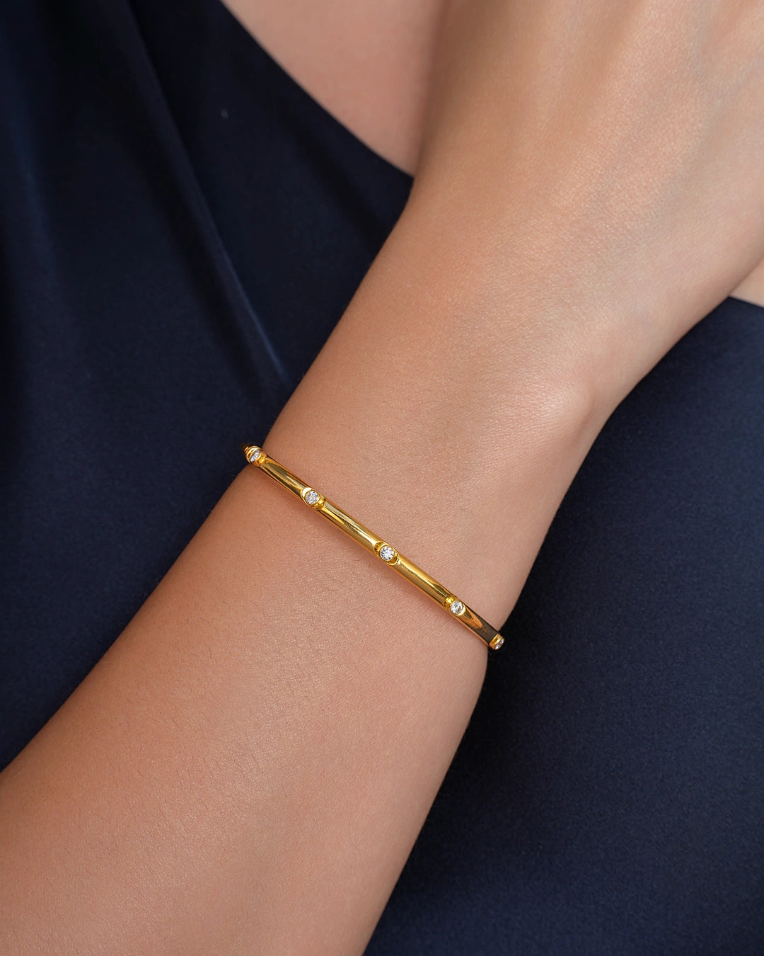 Minimal Diamond Bracelet