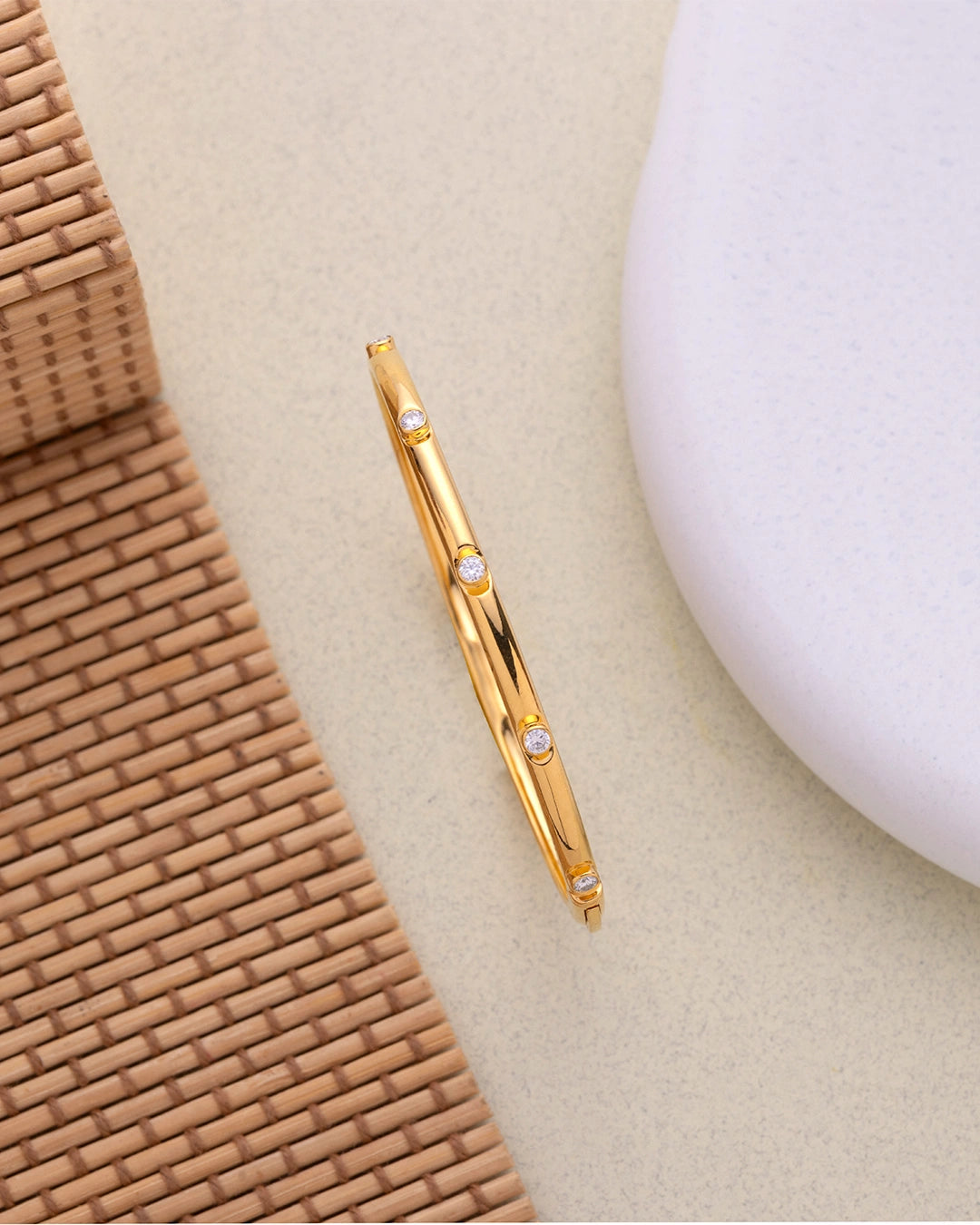 Minimal Diamond Bracelet