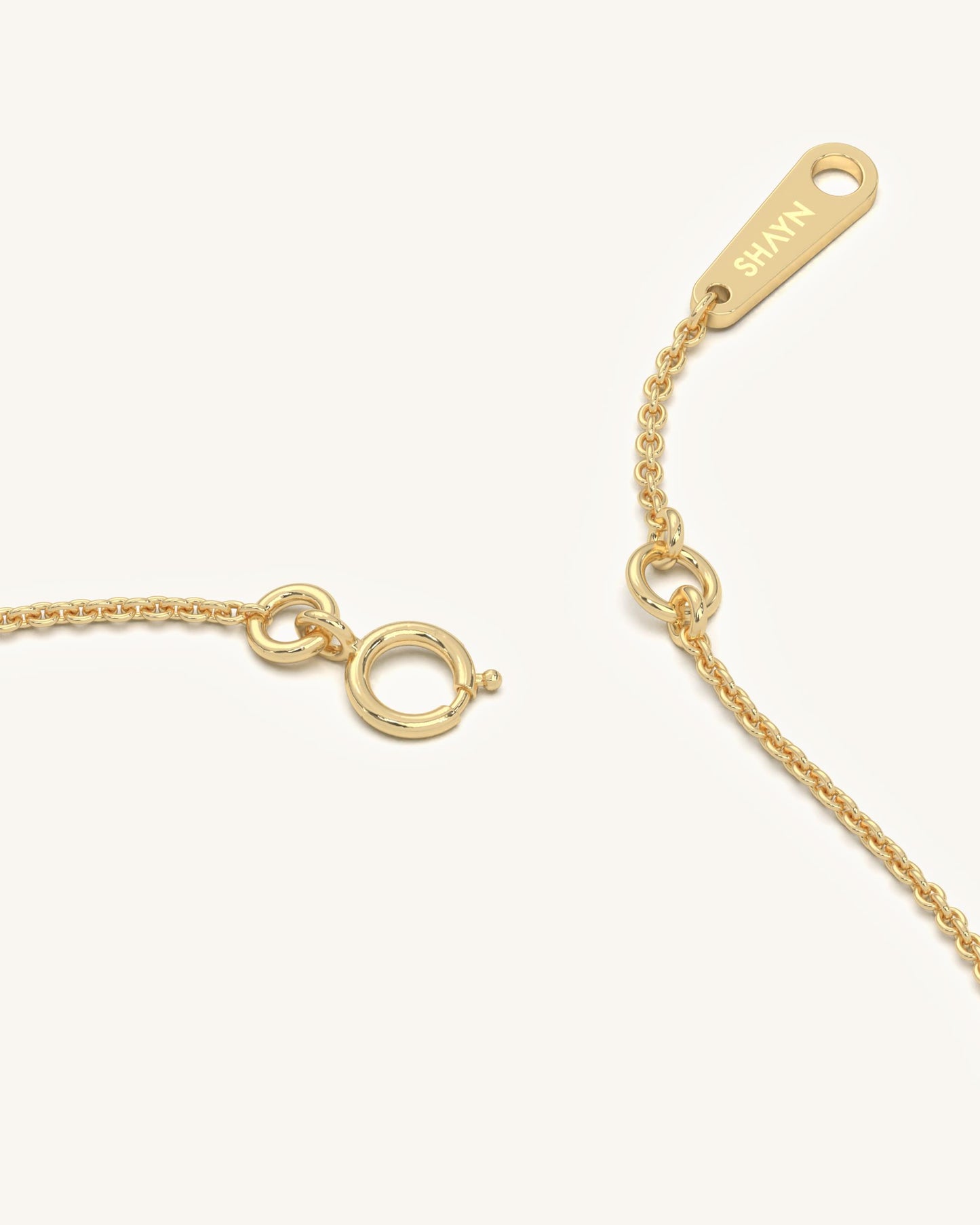 Minimal Link Chain Bracelet