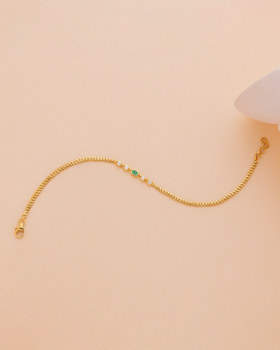 Emerald Glow Link Bracelet