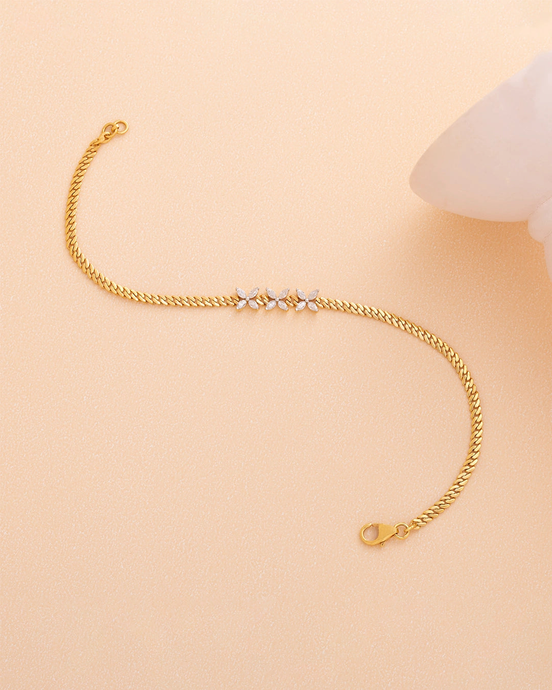 Triple Flower Sparkle Bracelet