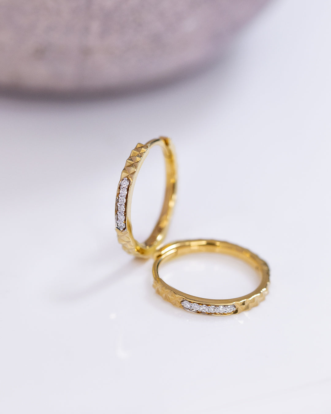 Textured Curve Hoops