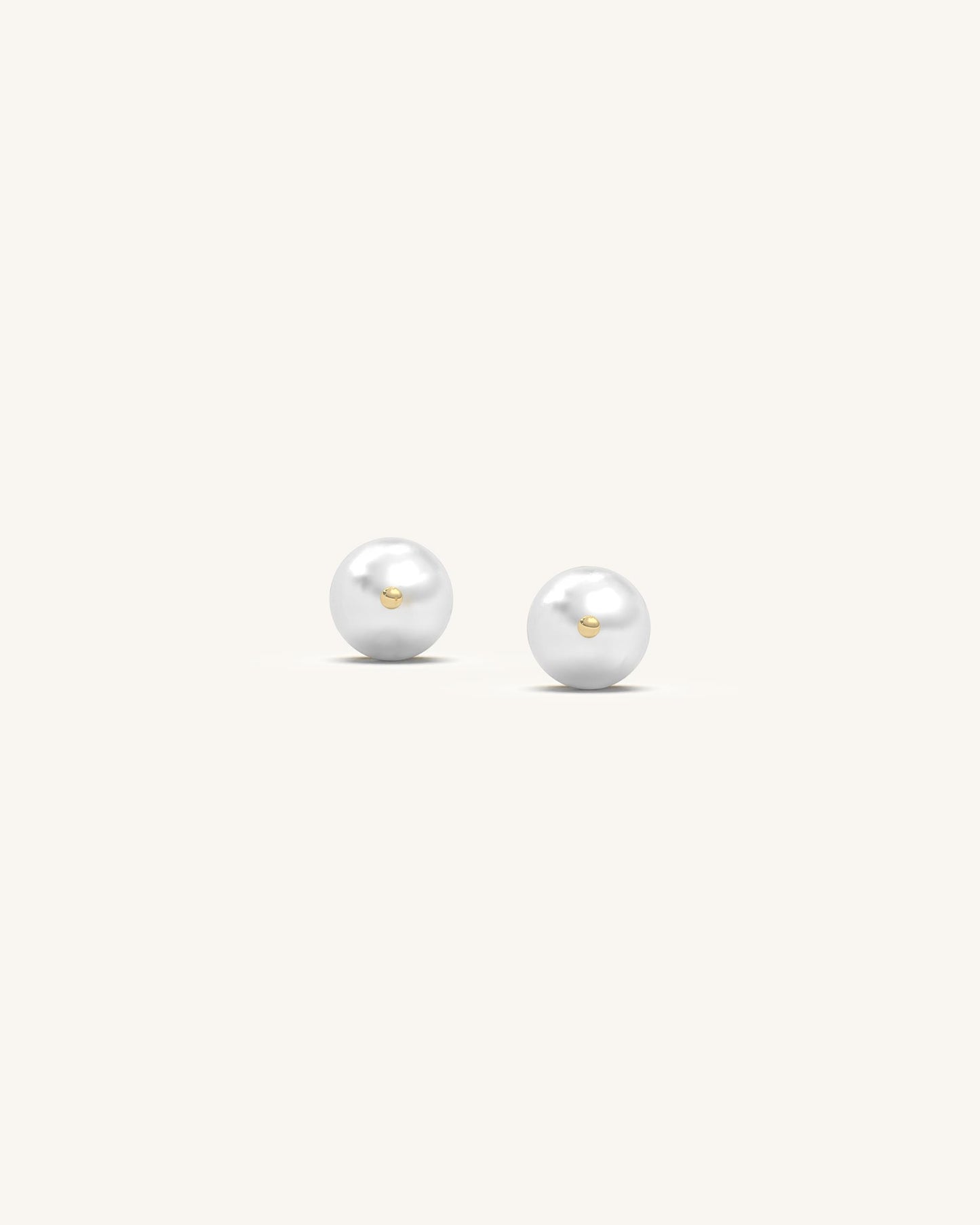 Simple Pearl Earrings