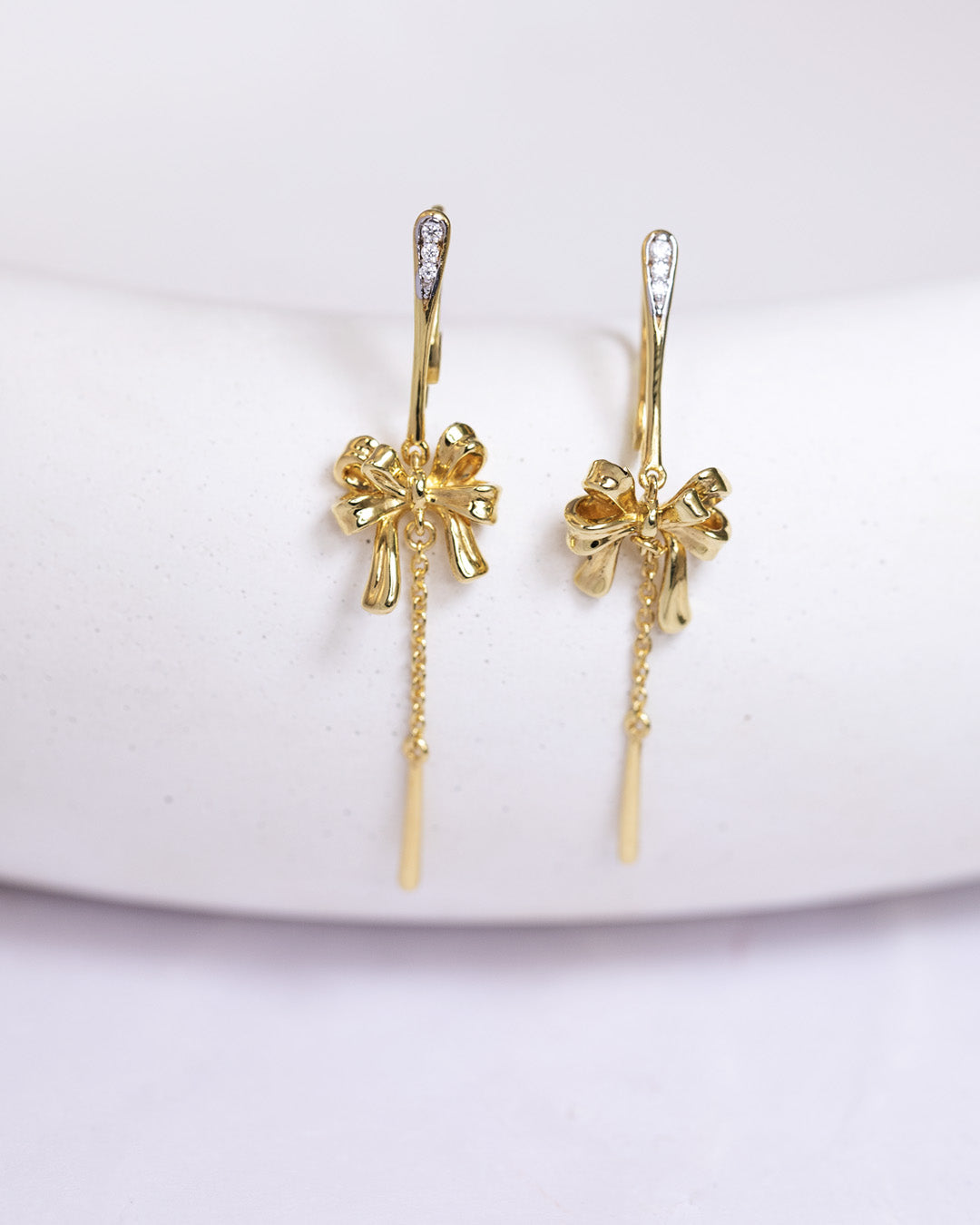 Ribbon Chain Earrings
