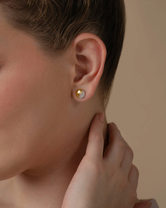 Round Stud Earrings