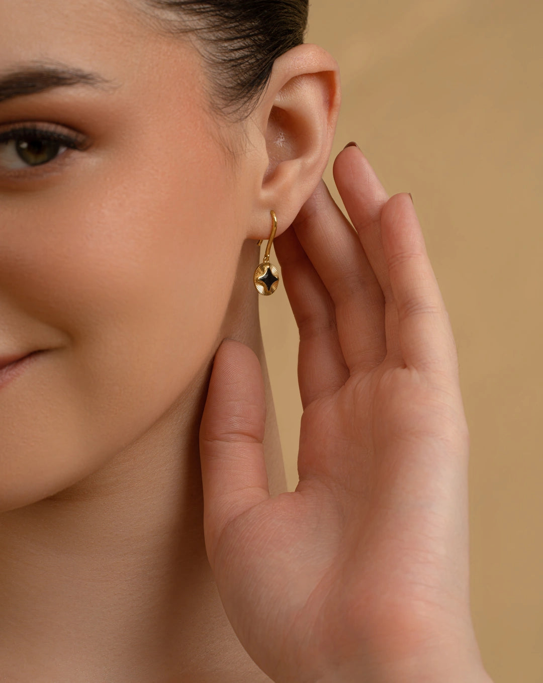 Noir Star Earrings