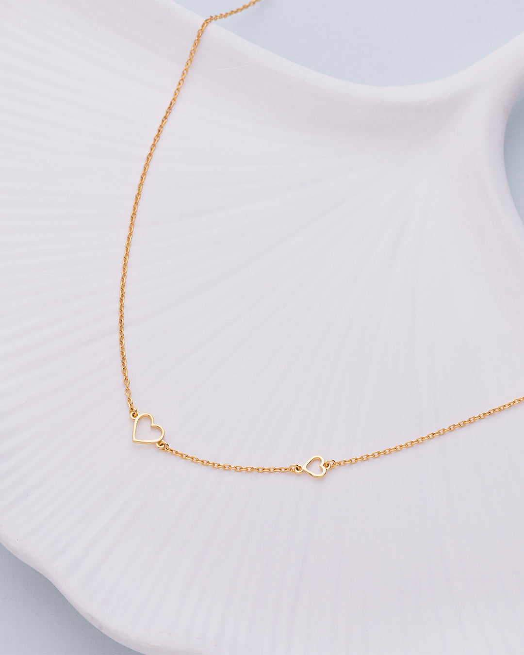 Heart Link Chain & Swan Charm