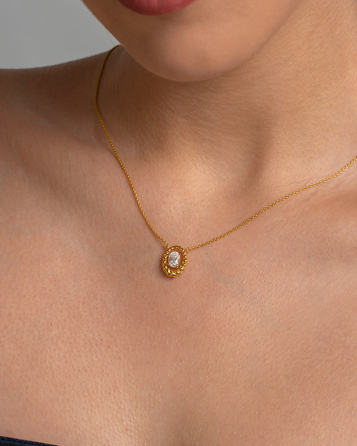 Braided Oval Necklace & Twist Diamond Earrings